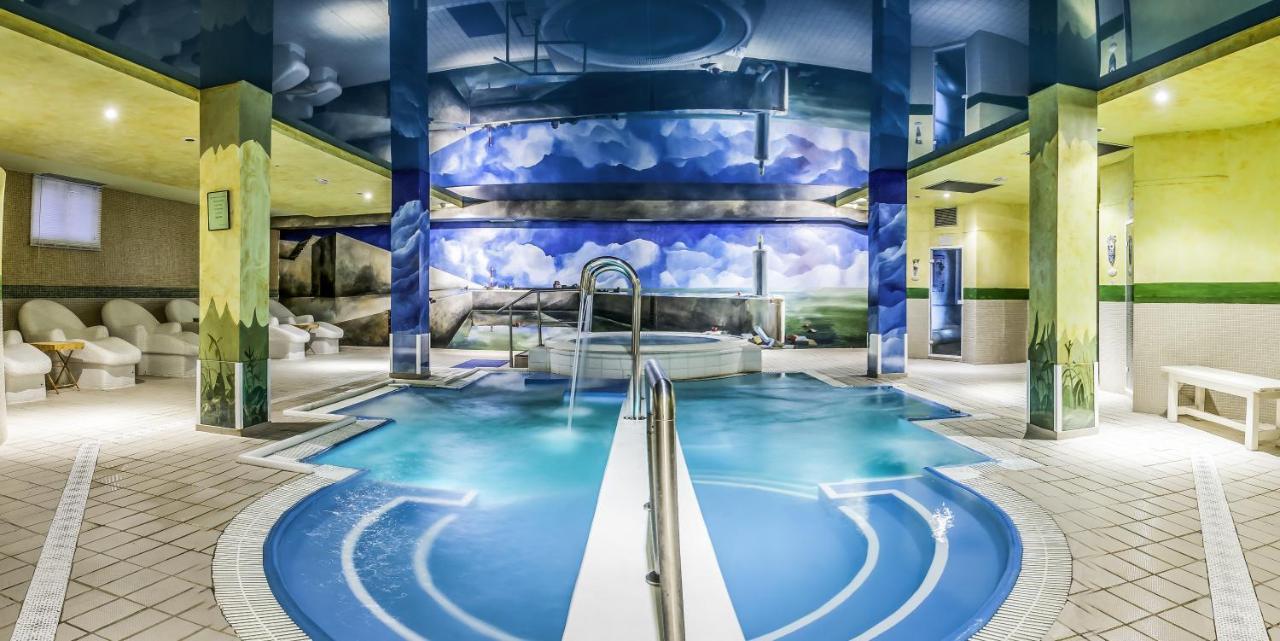 Silken Spa La Hacienda De Don Juan Llanes Eksteriør bilde
