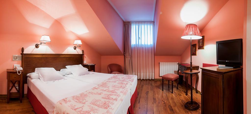 Silken Spa La Hacienda De Don Juan Llanes Eksteriør bilde