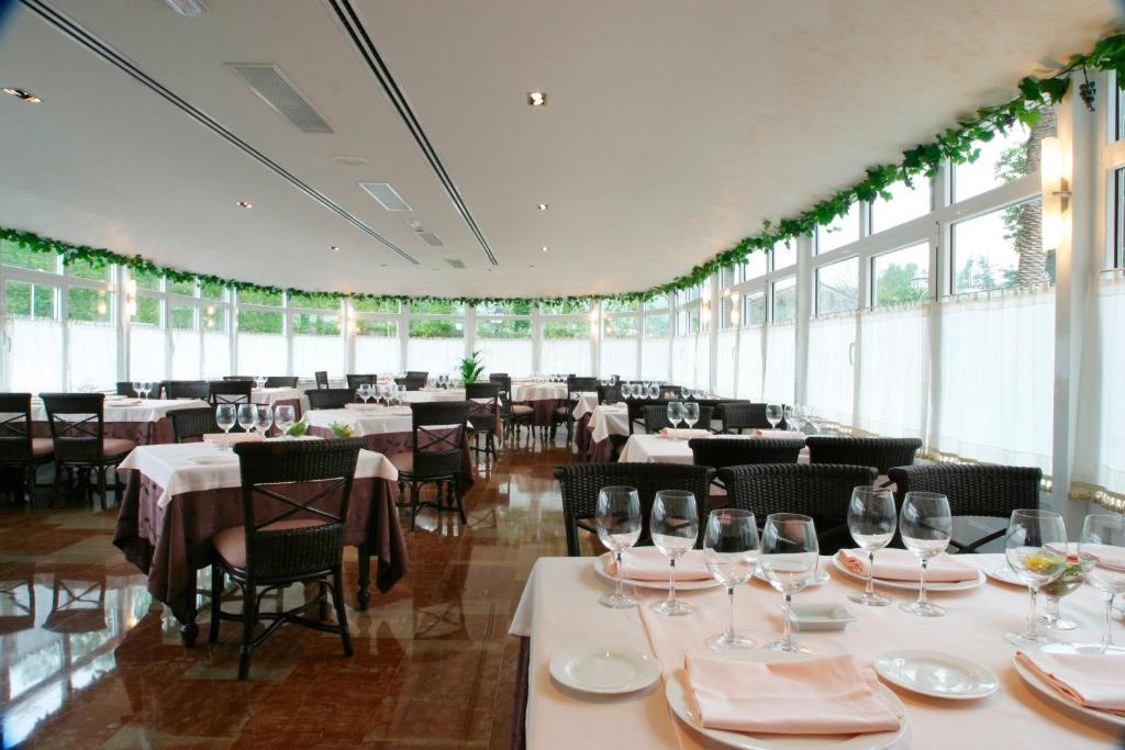 Silken Spa La Hacienda De Don Juan Llanes Eksteriør bilde