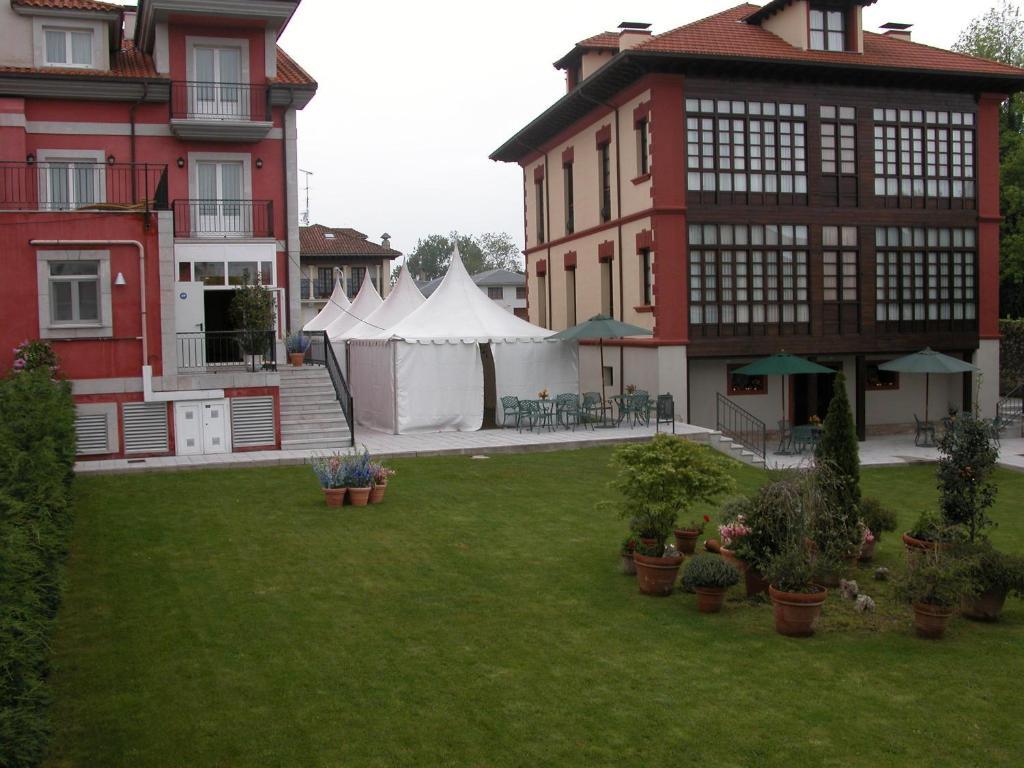 Silken Spa La Hacienda De Don Juan Llanes Eksteriør bilde